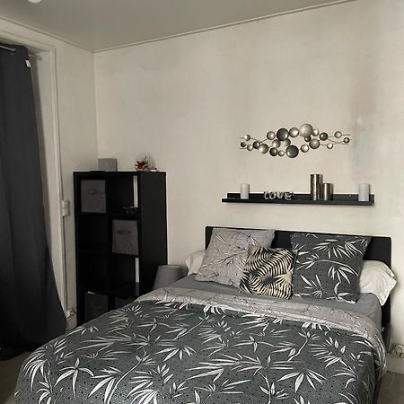 Au Bas De Montmartre ! Lejlighed Paris Eksteriør billede